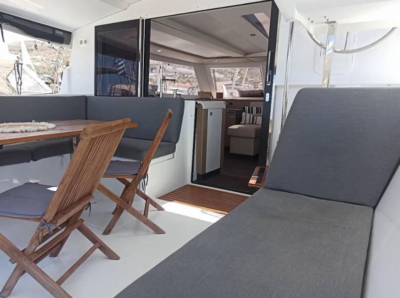 Fountaine Pajot Isla 40 Almiriki