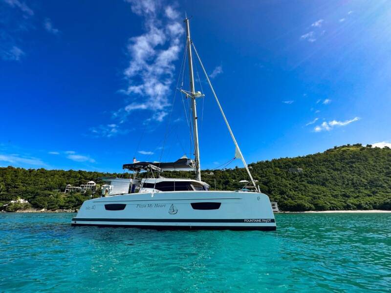 Fountaine Pajot Isla 40 Pizza My Heart