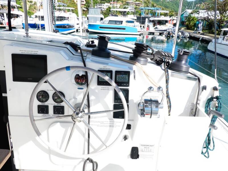 Fountaine Pajot Isla 40 Pizza My Heart