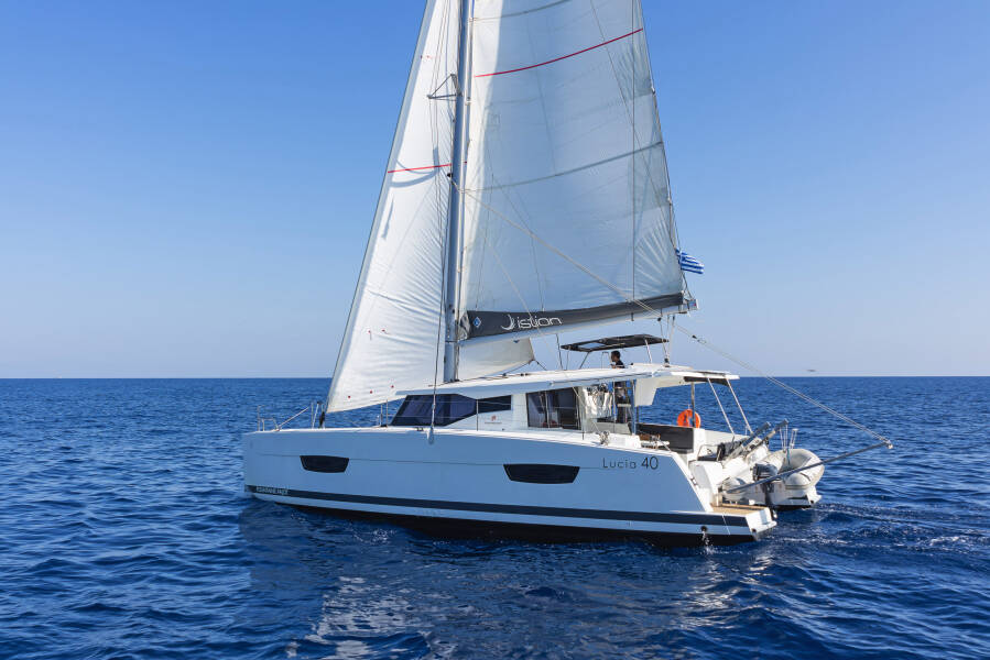 Fountaine Pajot Lucia 40 Fortuna