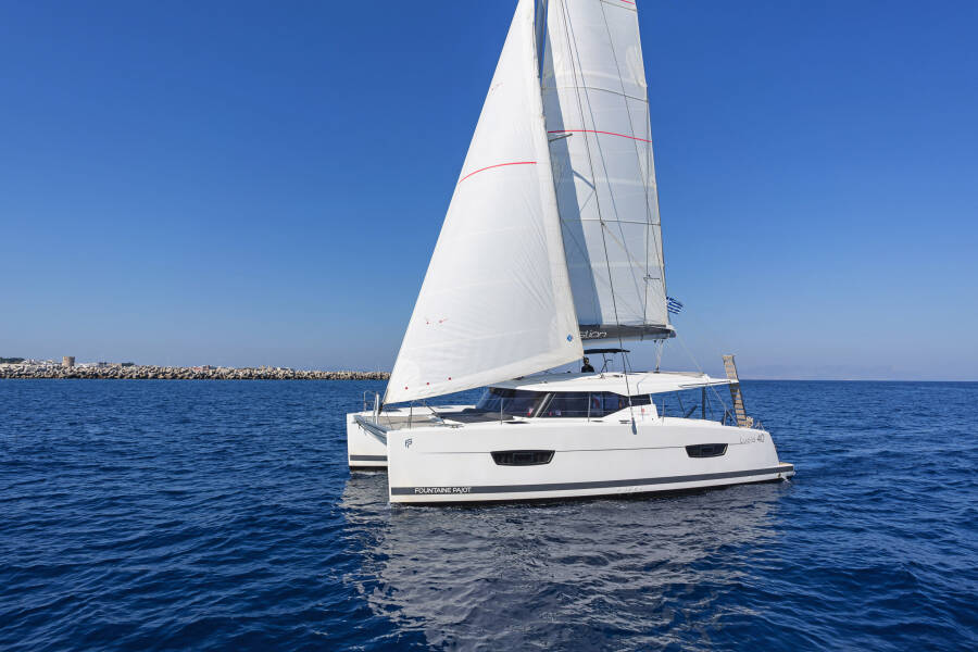 Fountaine Pajot Lucia 40 Fortuna