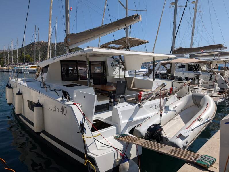 Fountaine Pajot Lucia 40 Valeriia