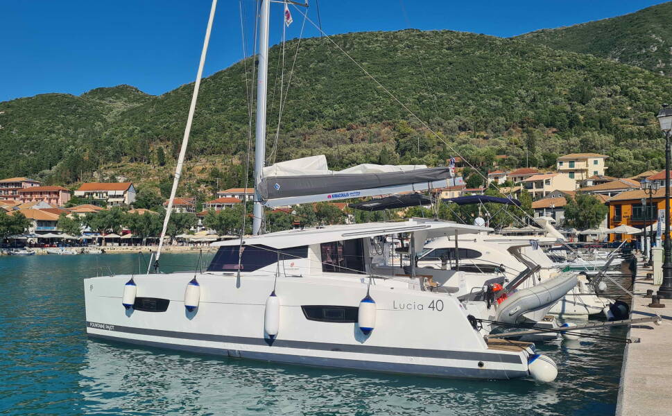 Fountaine Pajot Lucia 40 ECONOMY