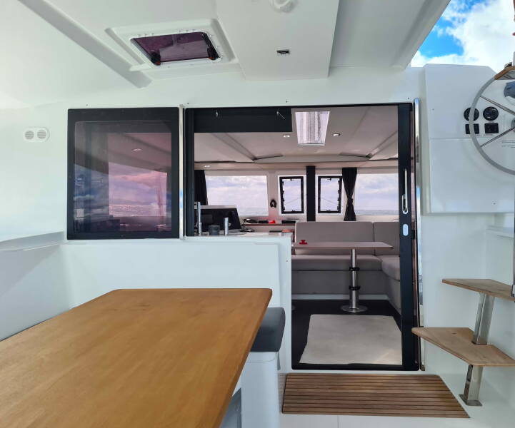 Fountaine Pajot Lucia 40 Lucia 69