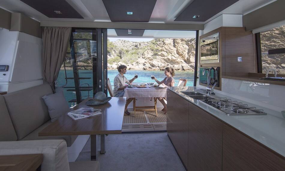 Fountaine Pajot MY 37 PLUTON_DB