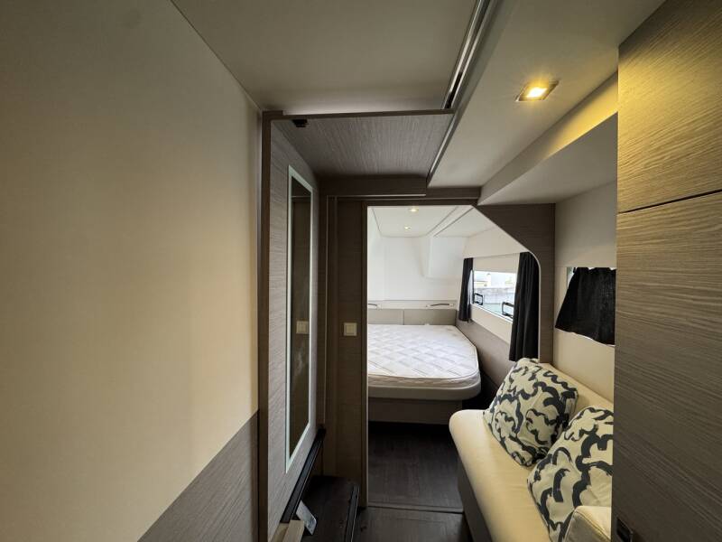 Fountaine Pajot MY4.S - Maestro Blue Champagne