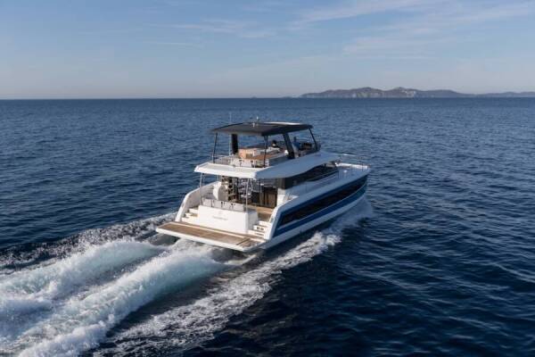 Fountaine Pajot MY6 Different Views