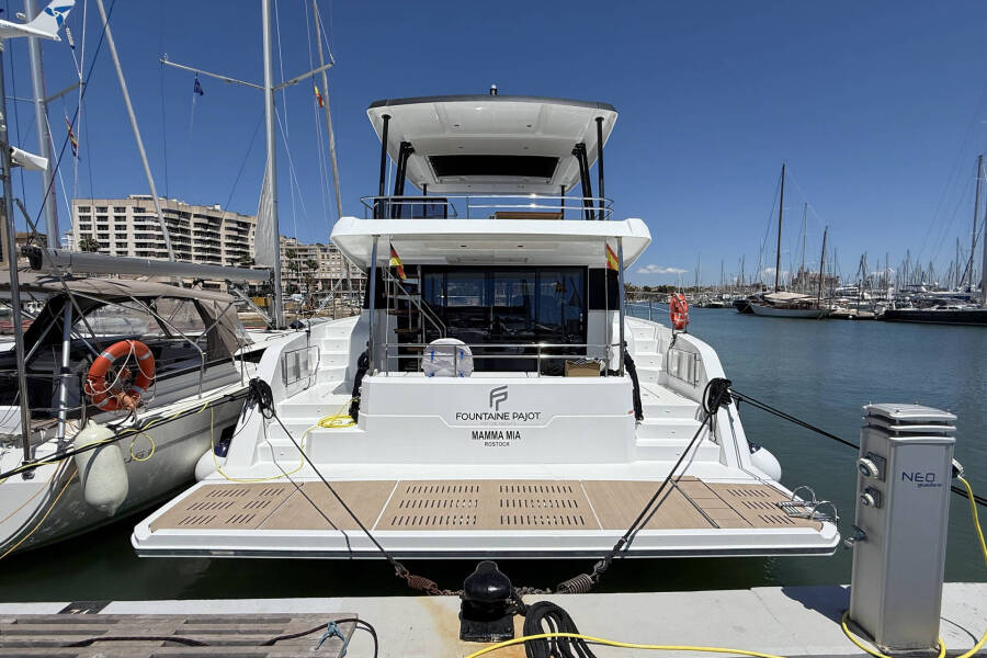 Fountaine Pajot MY6 Mamma Mia