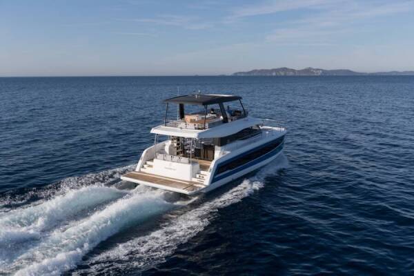 Fountaine Pajot MY6 Emy 6