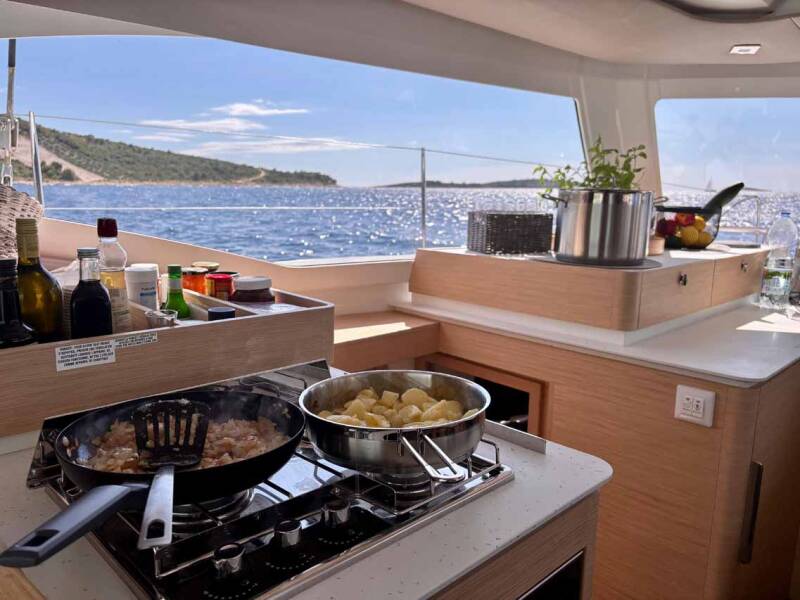 Fountaine Pajot New 41 Quatuor 3 Acamar
