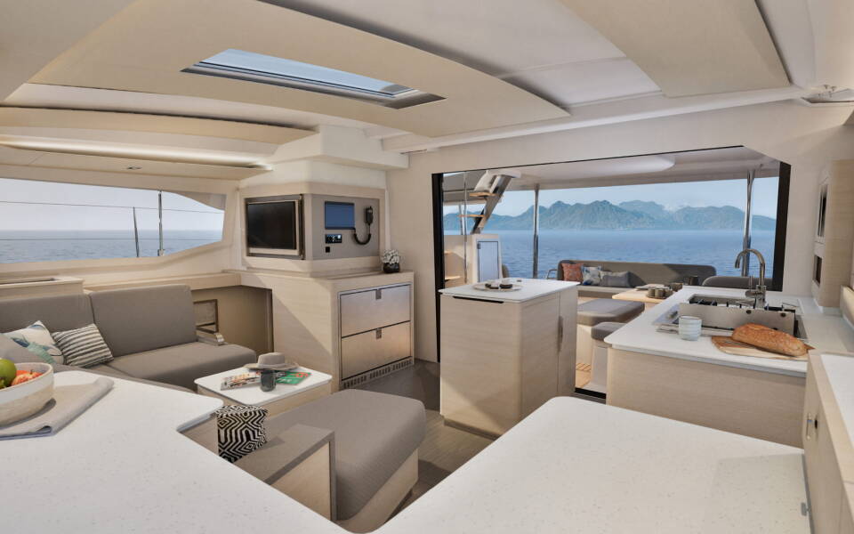 Fountaine Pajot New 44 Quatour 