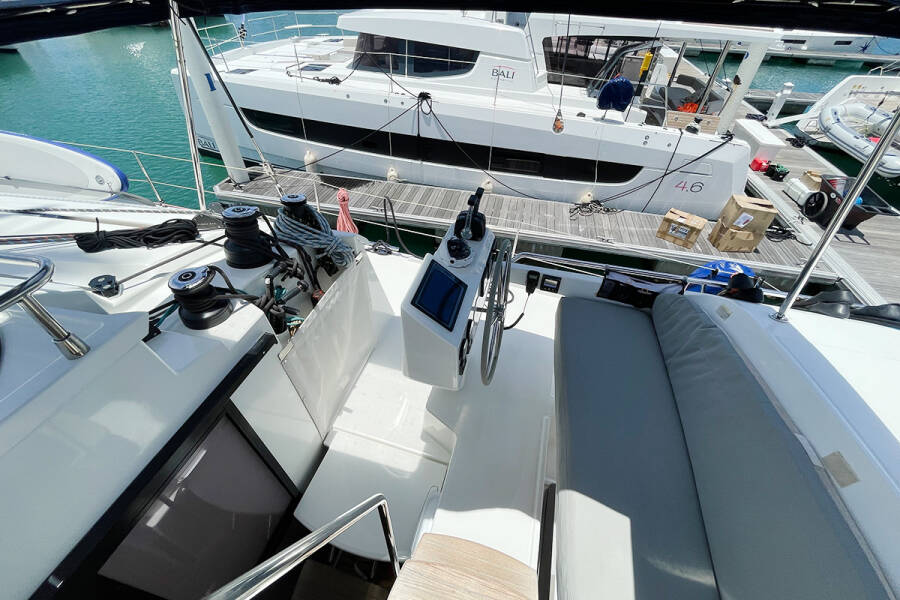 Fountaine Pajot Saba 50 Good Vibrations