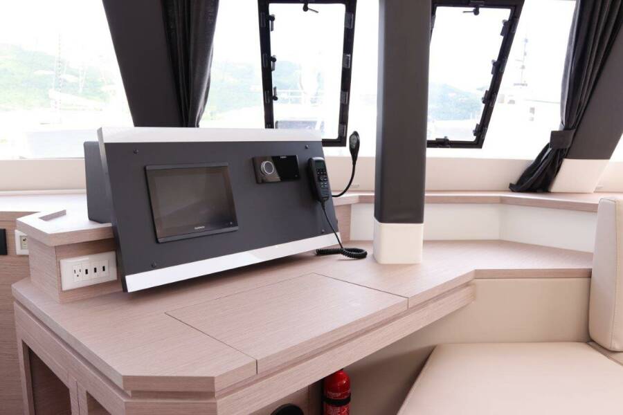 Fountaine Pajot Saba 50 Serenata