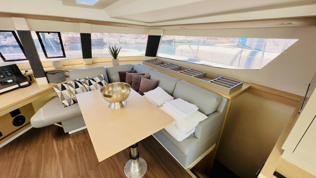 Fountaine Pajot Saba 50 Franco Nero