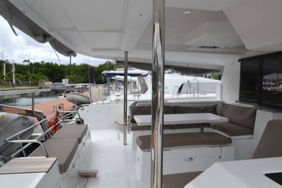 Fountaine Pajot Saona 47 Quintet PENFRET 