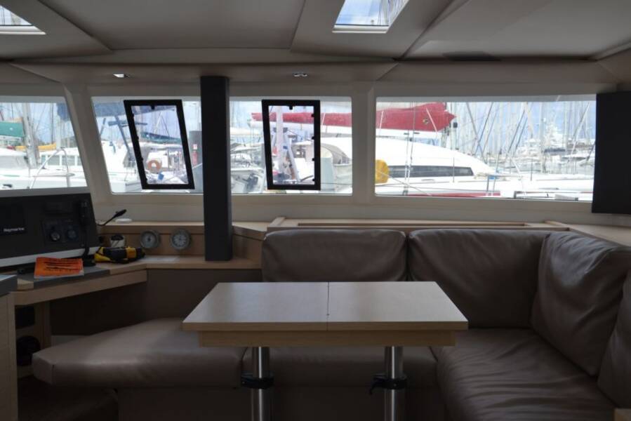 Fountaine Pajot Saona 47 Quintet PENFRET 