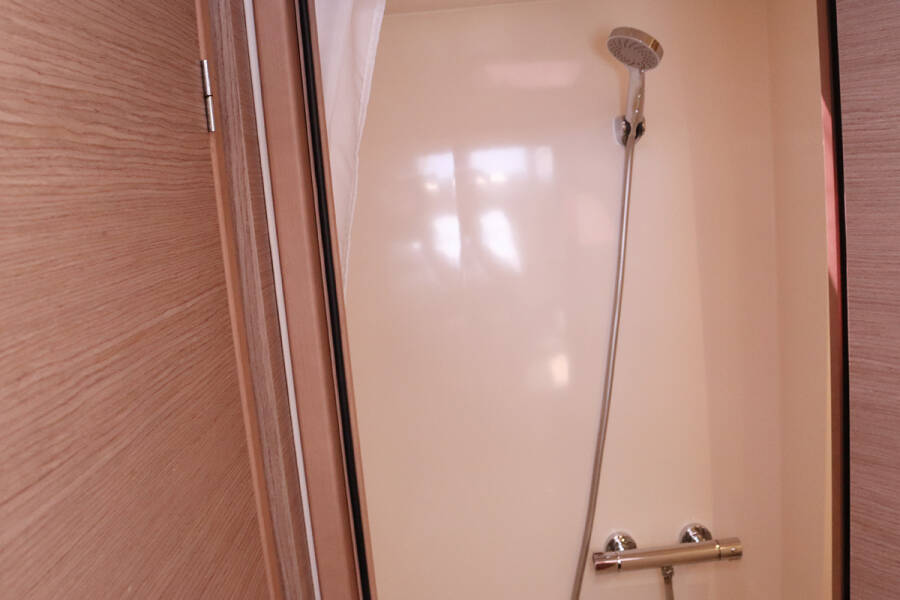 Fountaine Pajot Tanna 47 No Shoes_X