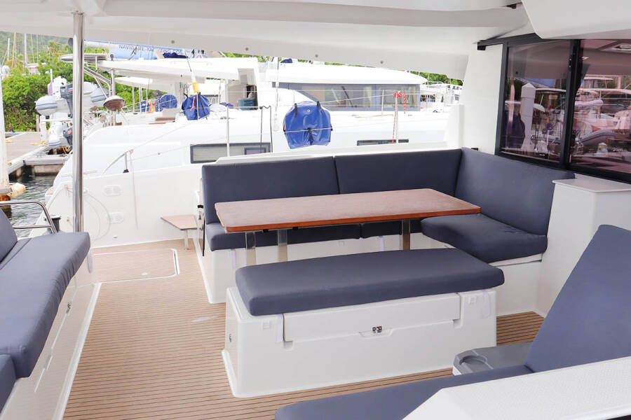 Fountaine Pajot Tanna 47 Instigator