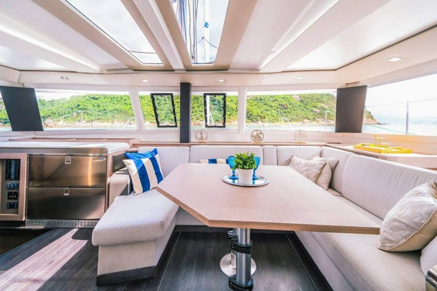 Fountaine Pajot Tanna 47 Angara