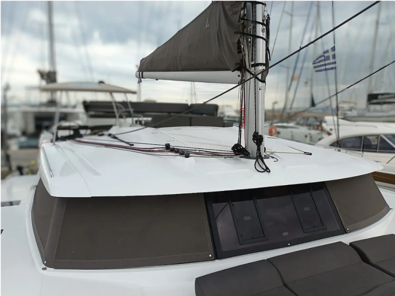 Fountaine Pajot Tanna 47 Eros