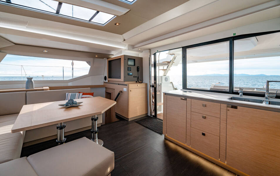 Fountaine Pajot Tanna 47 Smeralda