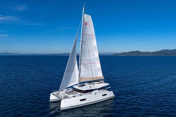 Fountaine Pajot Tanna 47 Calypso