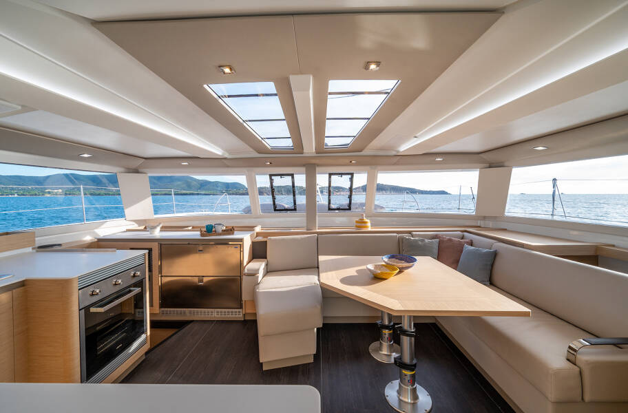 Fountaine Pajot Tanna 47 Calypso