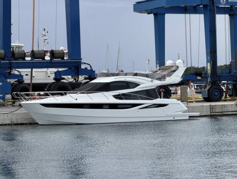 Galeon 420 Minesa