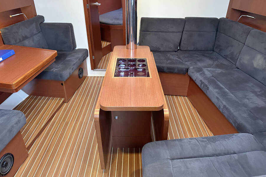 Hanse 415 Escape