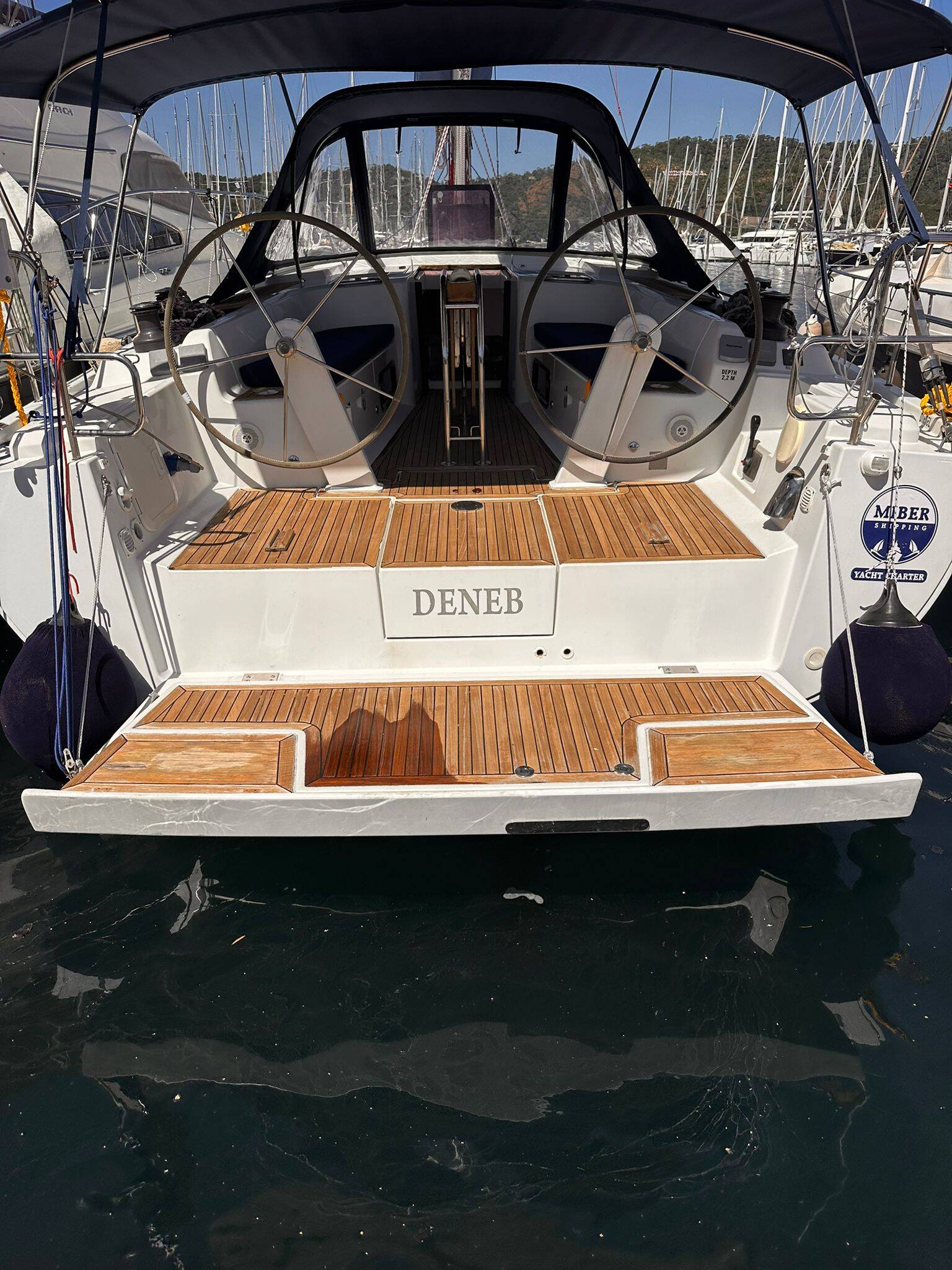 Hanse 445 Deneb