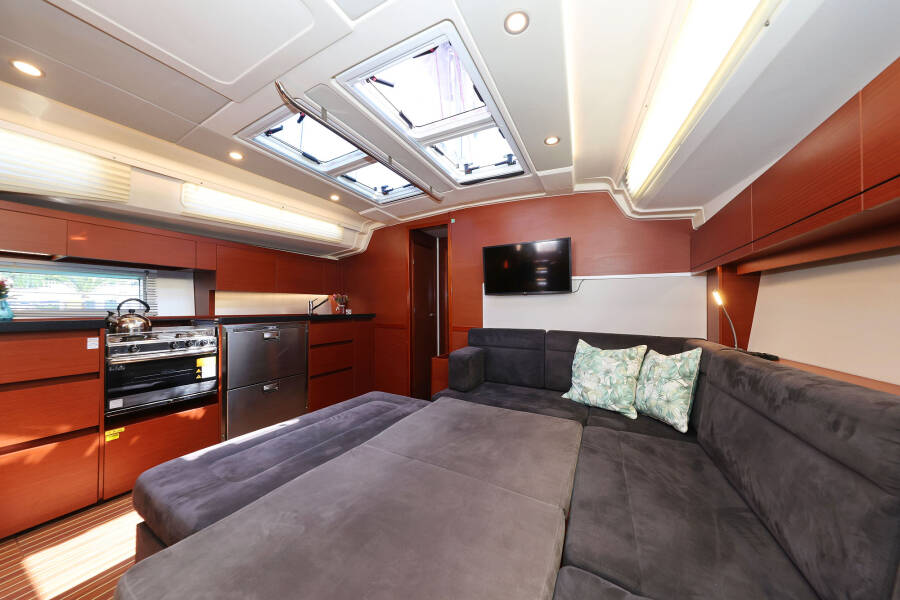 Hanse 508 Uptown Girl