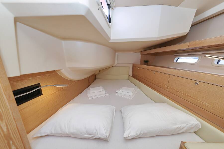 Hanse 575 Amethyst