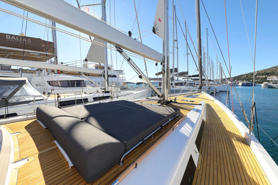 Hanse 588 Citrus