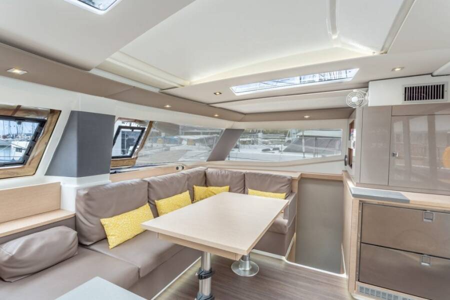 Helia 44 Altair