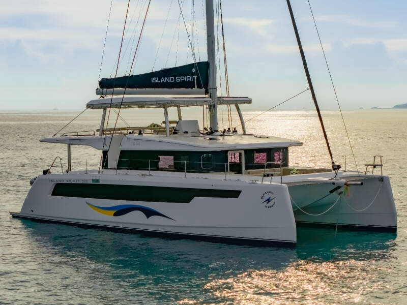 Island Spirit 525E IS525 Electric Catamaran