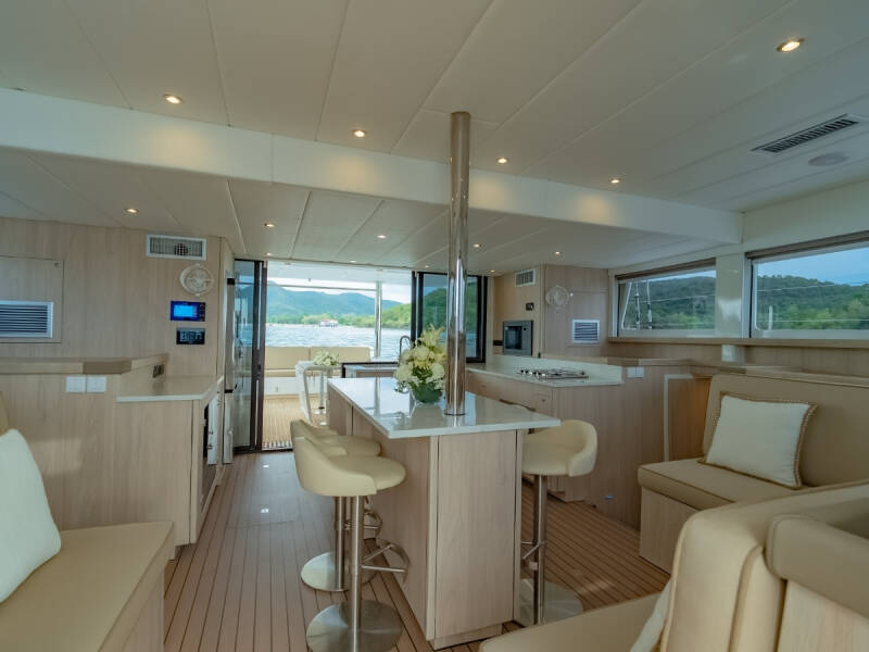 Island Spirit 525E IS525 Electric Catamaran