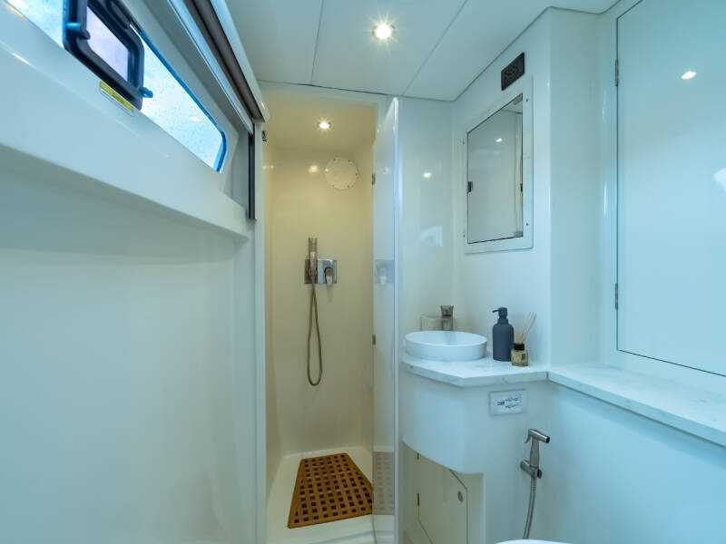 Island Spirit 525E IS525 Electric Catamaran