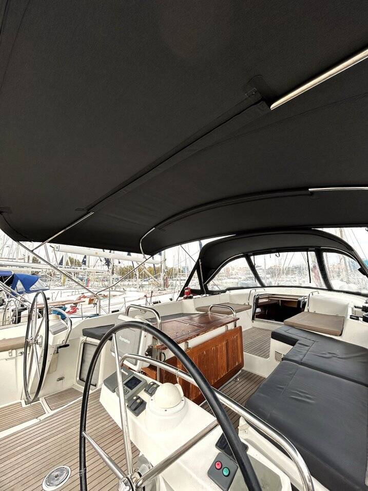 Jeanneau 57 Messenger