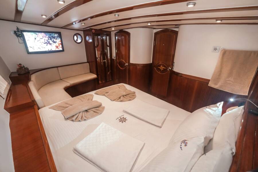 Junior Tarkan Junior Tarkan