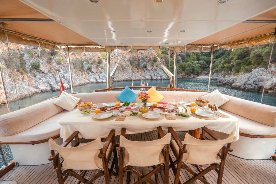 Junior Tarkan Junior Tarkan