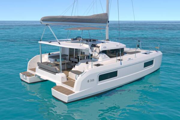 Lagoon 38 