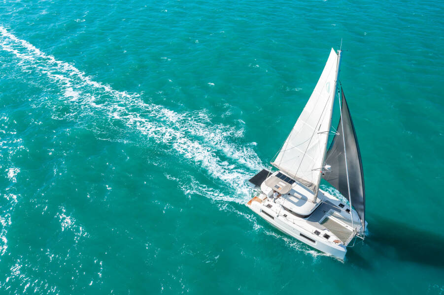 Lagoon 38 