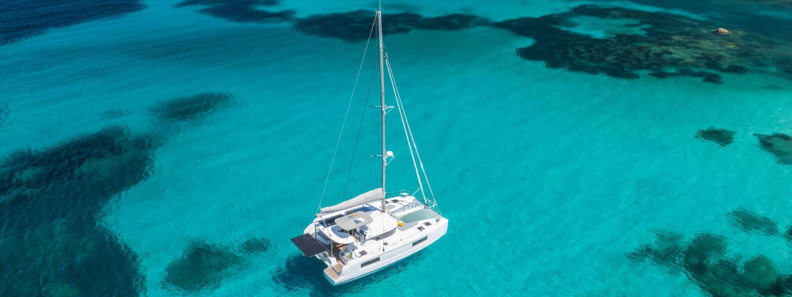 Lagoon 38 Alma Breeze