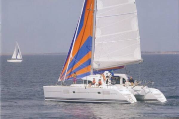 Lagoon 380 S2 Why Knot