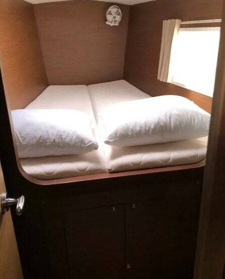 Lagoon 380 Butterfly