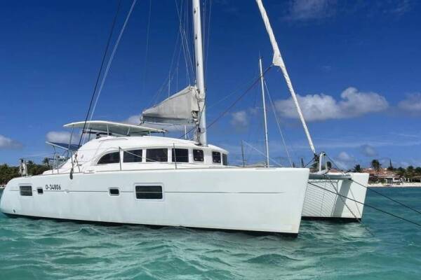 Lagoon 380 Bilbilis