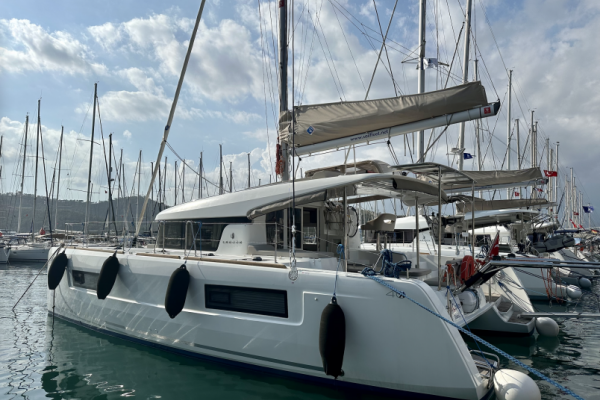 Lagoon 40 Sail Castor