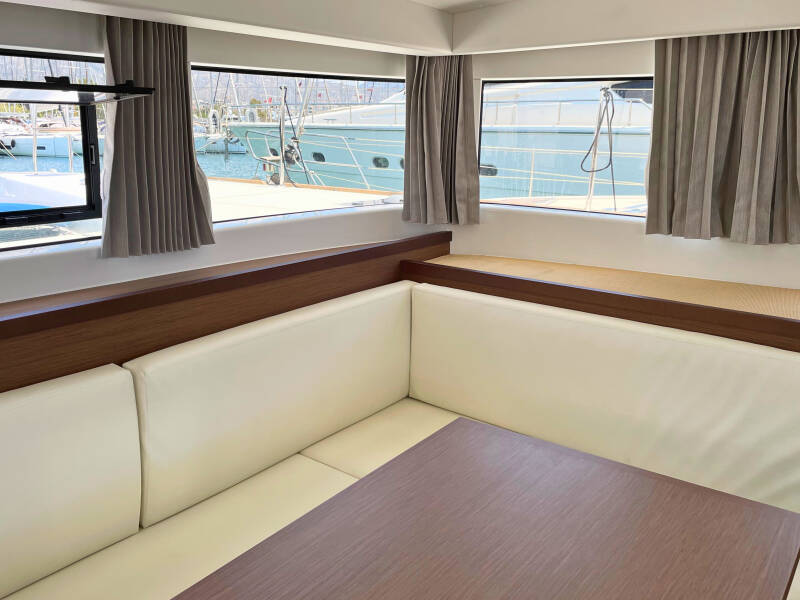 Lagoon 40 Drifter