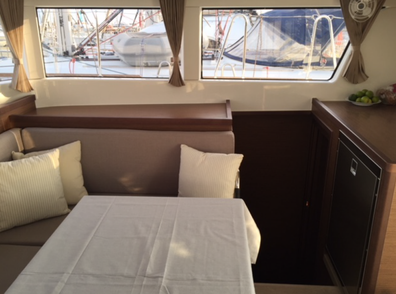 Lagoon 40 Andromeda