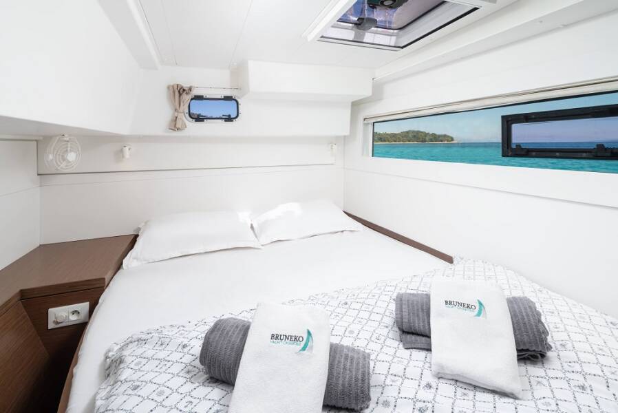 Lagoon 40 